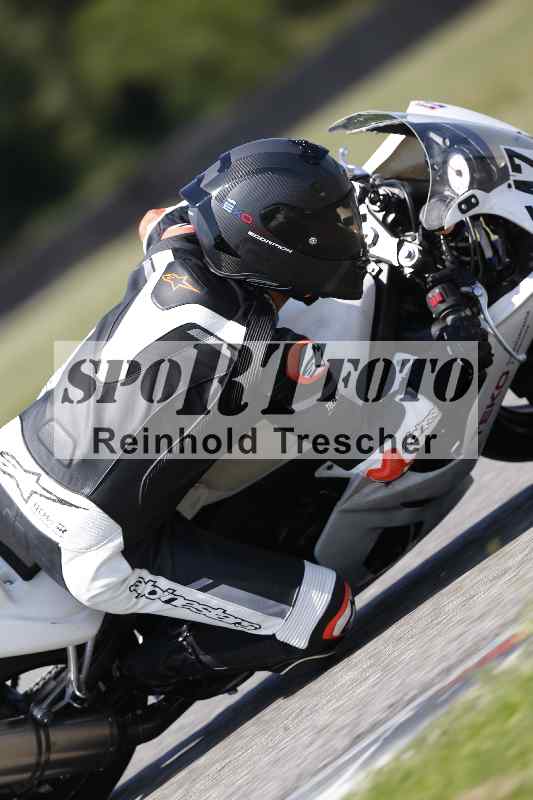 /44 09.08.2025 Plüss Moto Sport ADR/Freies Fahren/547